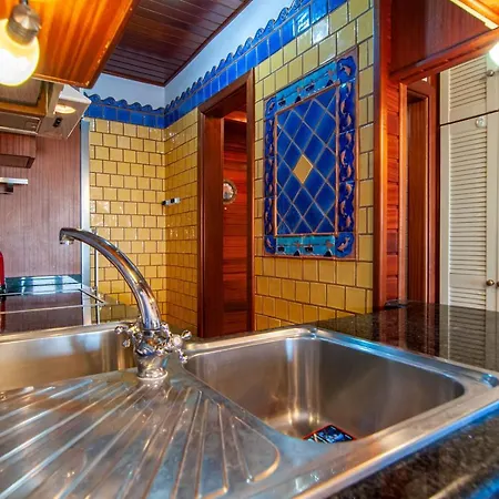 Torres Del Sol Ocean View Ph02 Apartment