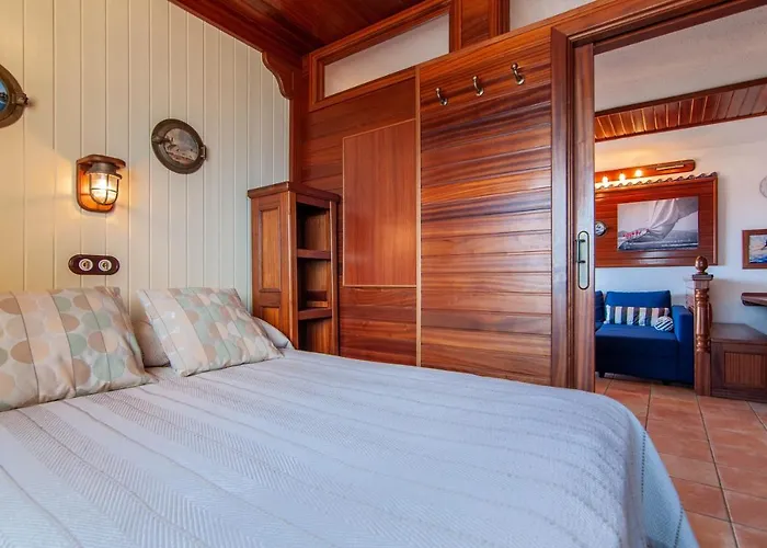 Torres Del Sol Ocean View Ph02 아파트 로스크리스티아노스