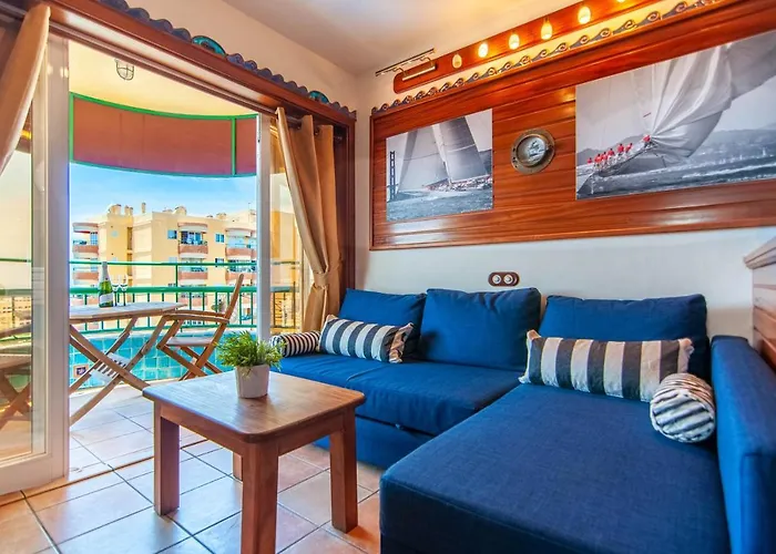 Torres Del Sol Ocean View Ph02 아파트